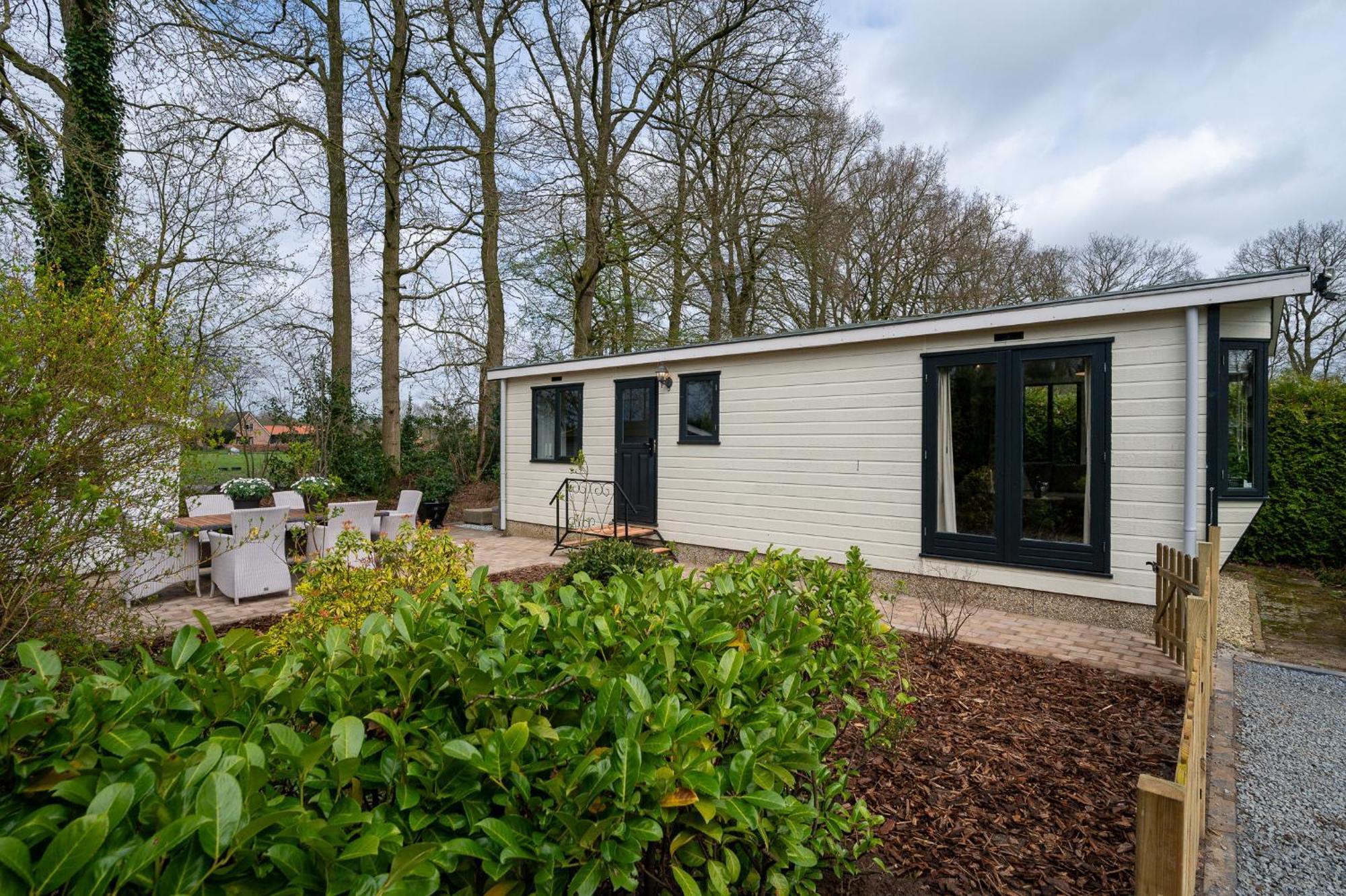 Hotel Chique Chalet Met Zicht Over De Weilanden Op De Veluwe إبّ المظهر الخارجي الصورة