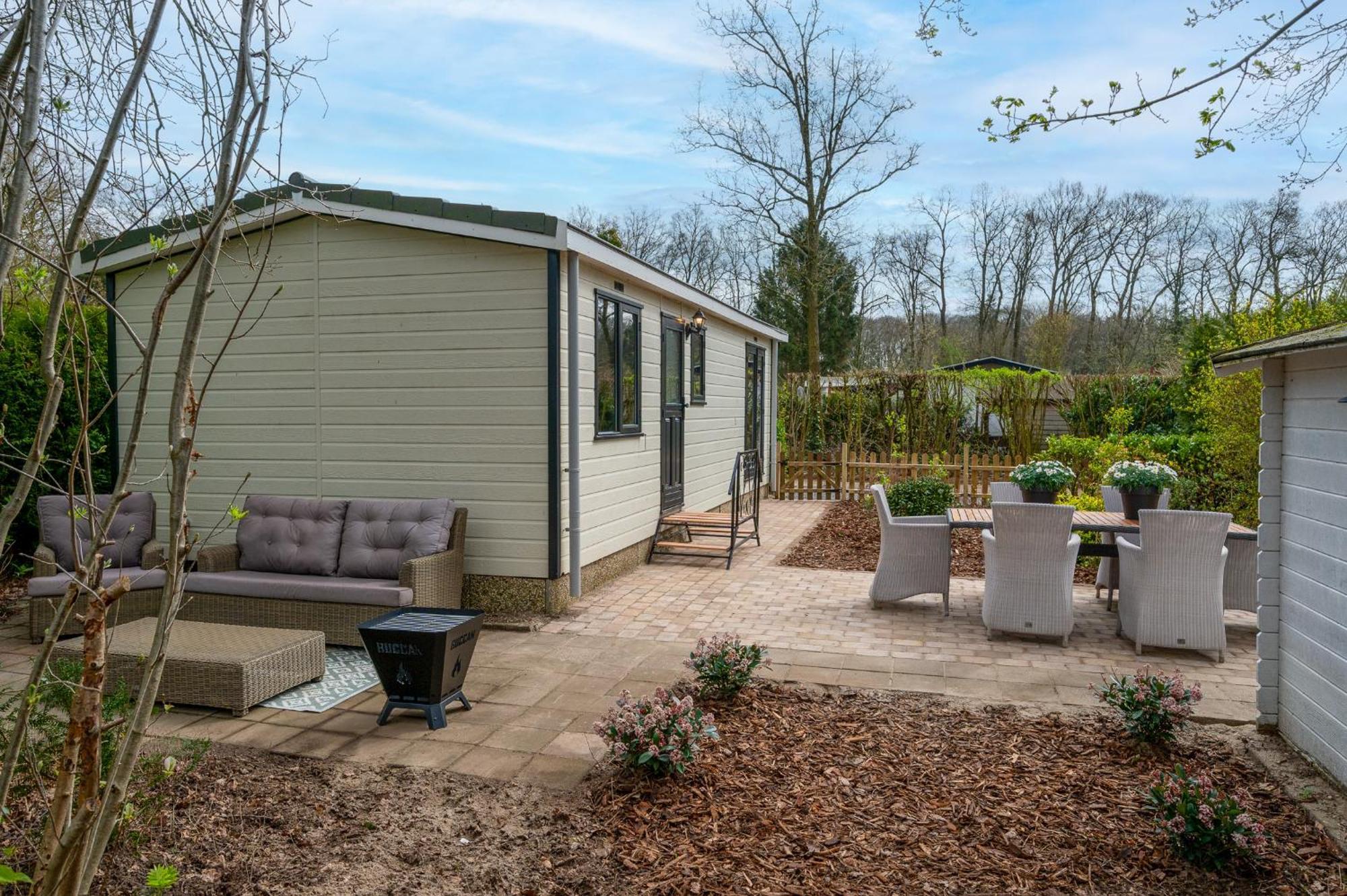 Hotel Chique Chalet Met Zicht Over De Weilanden Op De Veluwe إبّ المظهر الخارجي الصورة